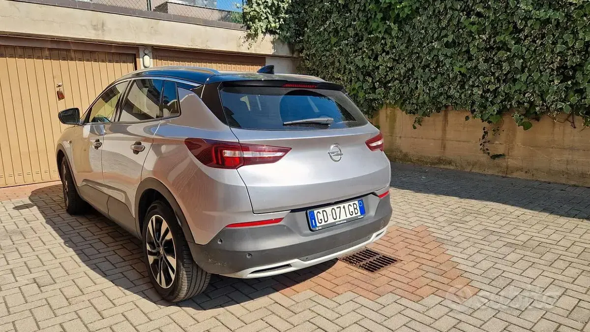 Usata Opel Grandland X 131 CV (96 kW) 2021 Grigio SUV