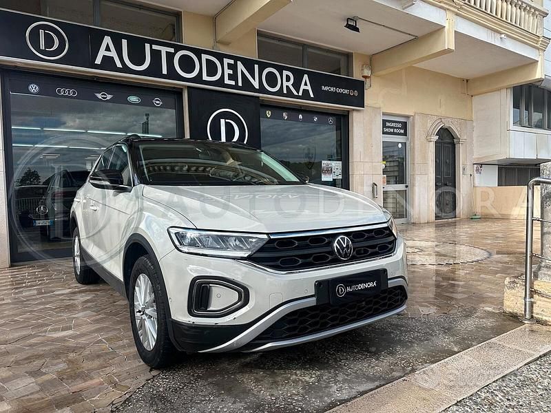 Usata VW T-Roc 110 CV (80 kW) 2023 Bianco SUV
