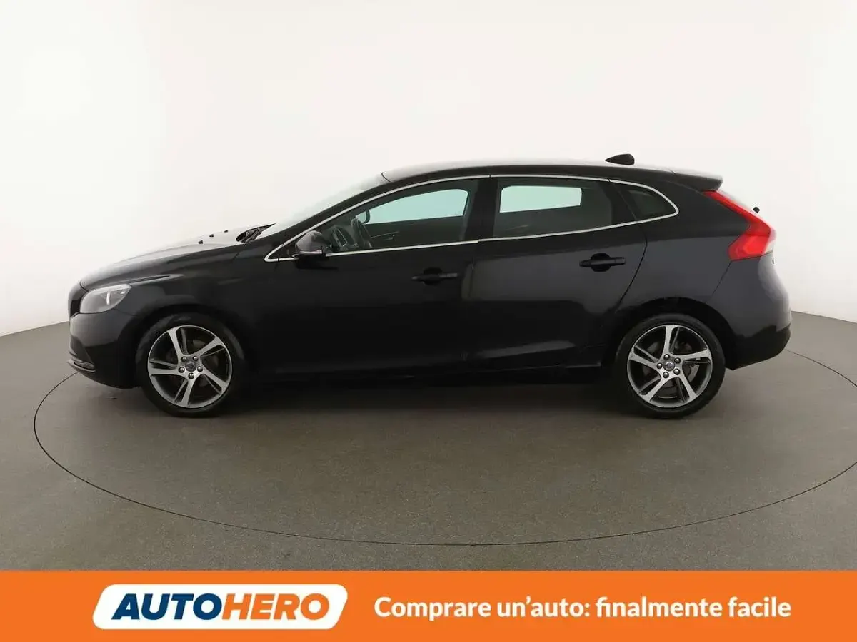 Usata Volvo V40 Momentum 114 CV (83 kW) 2015 Grigio Station wagon