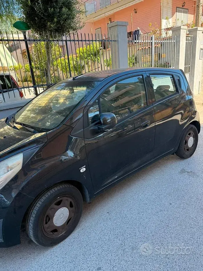 Usata Chevrolet Spark 68 CV (50 kW) 2014 Nero Utilitaria