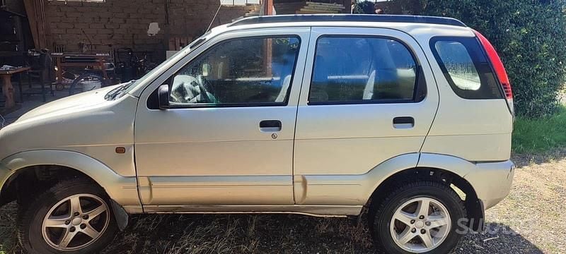Usata Daihatsu Terios 86 CV (63 kW) 2005 SUV