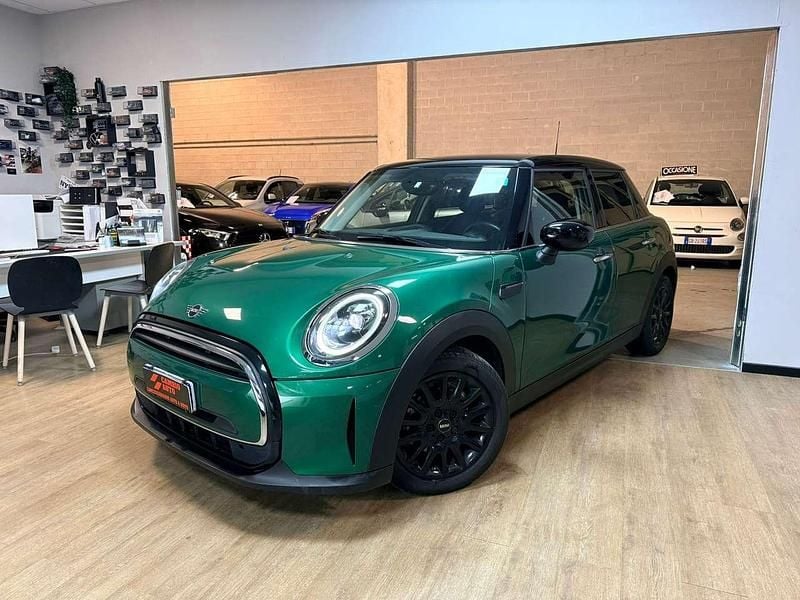 Usata Mini Cooper 136 CV (100 kW) 2022 Verde Utilitaria