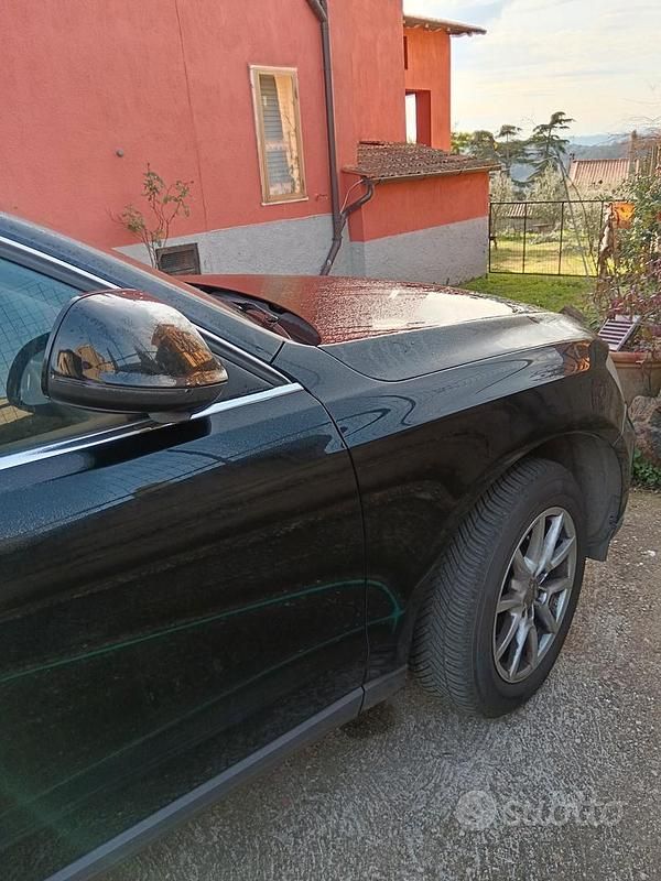 Usata Audi Q5 143 CV (105 kW) 2011 Nero SUV