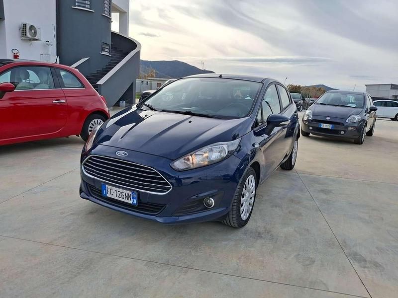 Usata Ford Fiesta 95 CV (69 kW) 2016 Blu/azzurro Berlina