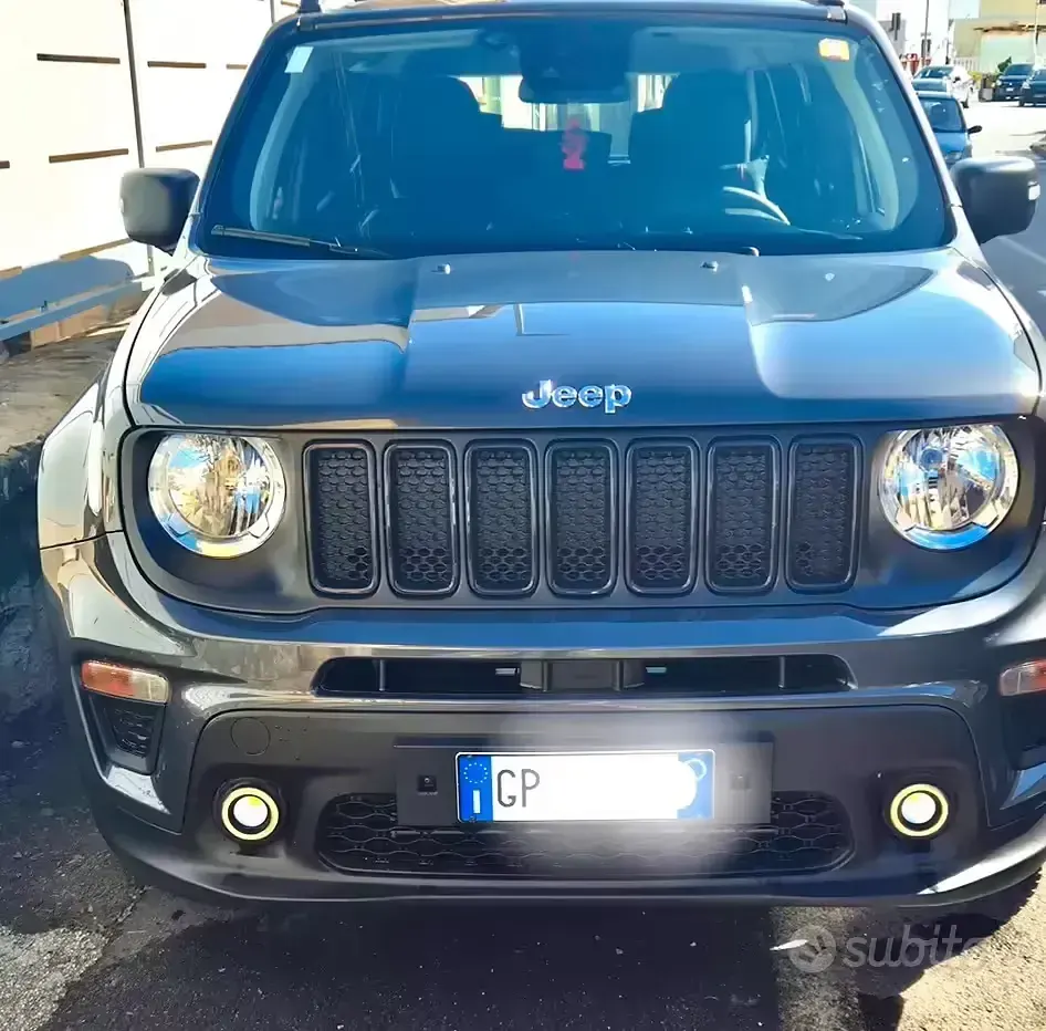 Usata Jeep Renegade 130 CV (95 kW) 2023 Grigio SUV