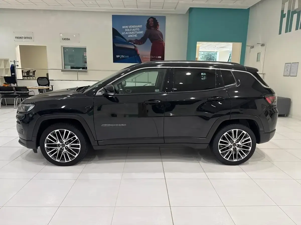Usata Jeep Compass Limited 131 CV (96 kW) 2021 Nero SUV