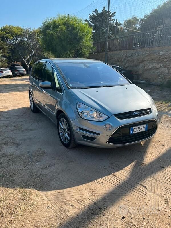 Usata 2012 Ford S-MAX Titanium Monovolume | 5500 € - Immagine 1/4