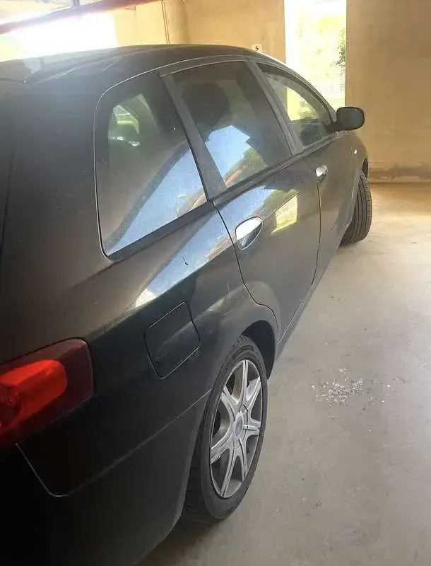 Usata Fiat Croma Emotion 150 CV (110 kW) 2006 Nero Station wagon