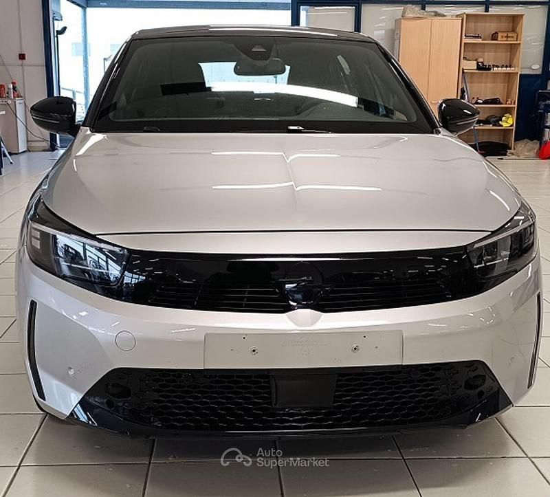 Usata Opel Corsa S 101 CV (74 kW) 2024 Argento Berlina