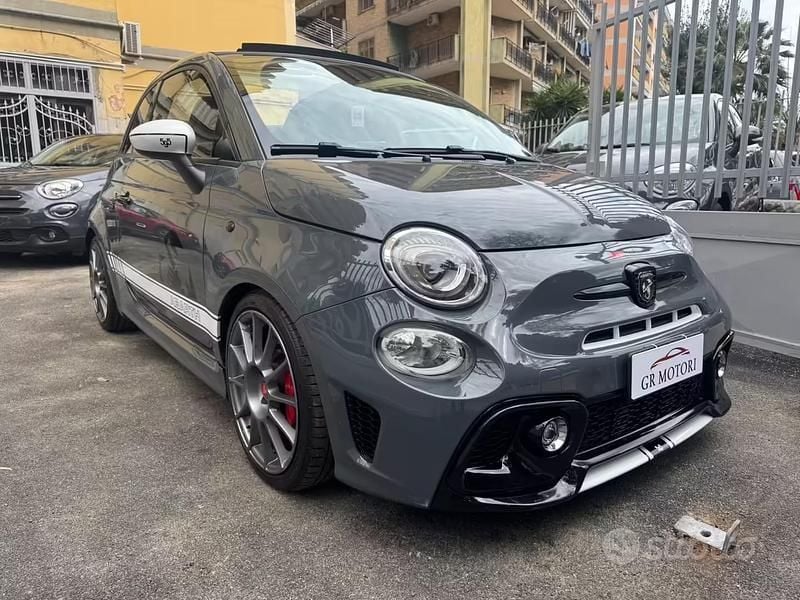 Usata Abarth 595 180 CV (132 kW) 2017 Grigio Cabrio