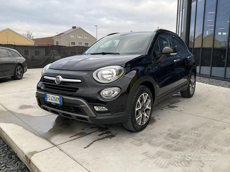 Usata Fiat 500X Cross 120 CV (88 kW) 2016 Nero SUV