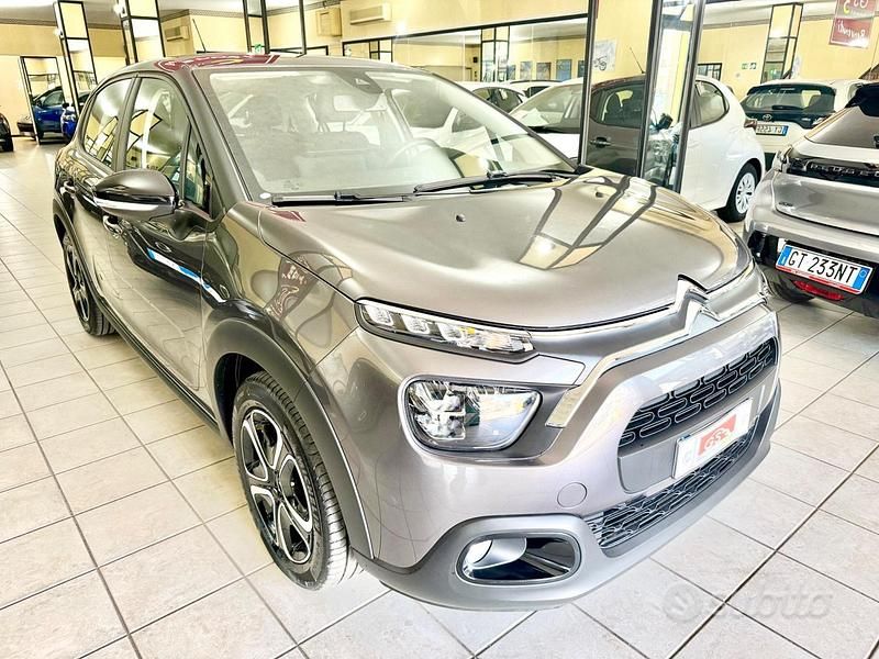 Occasion Citroën C3 102 ch (75 kW) 2024 Gris Berline