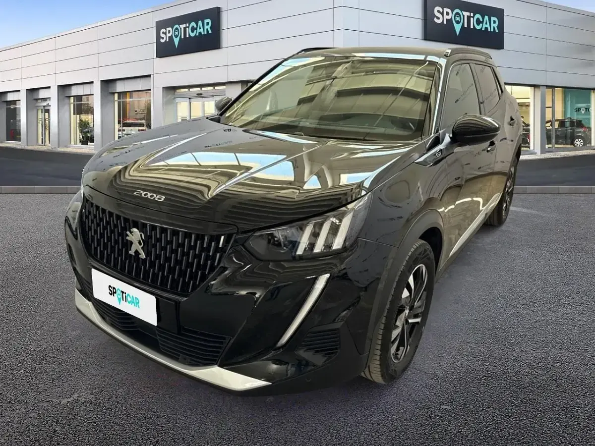 Usata Peugeot 2008 GT 131 CV (96 kW) 2023 SUV