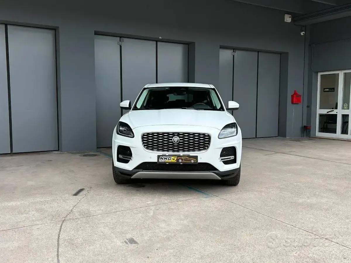 Usata Jaguar E-Pace 163 CV (119 kW) 2021 Bianco SUV