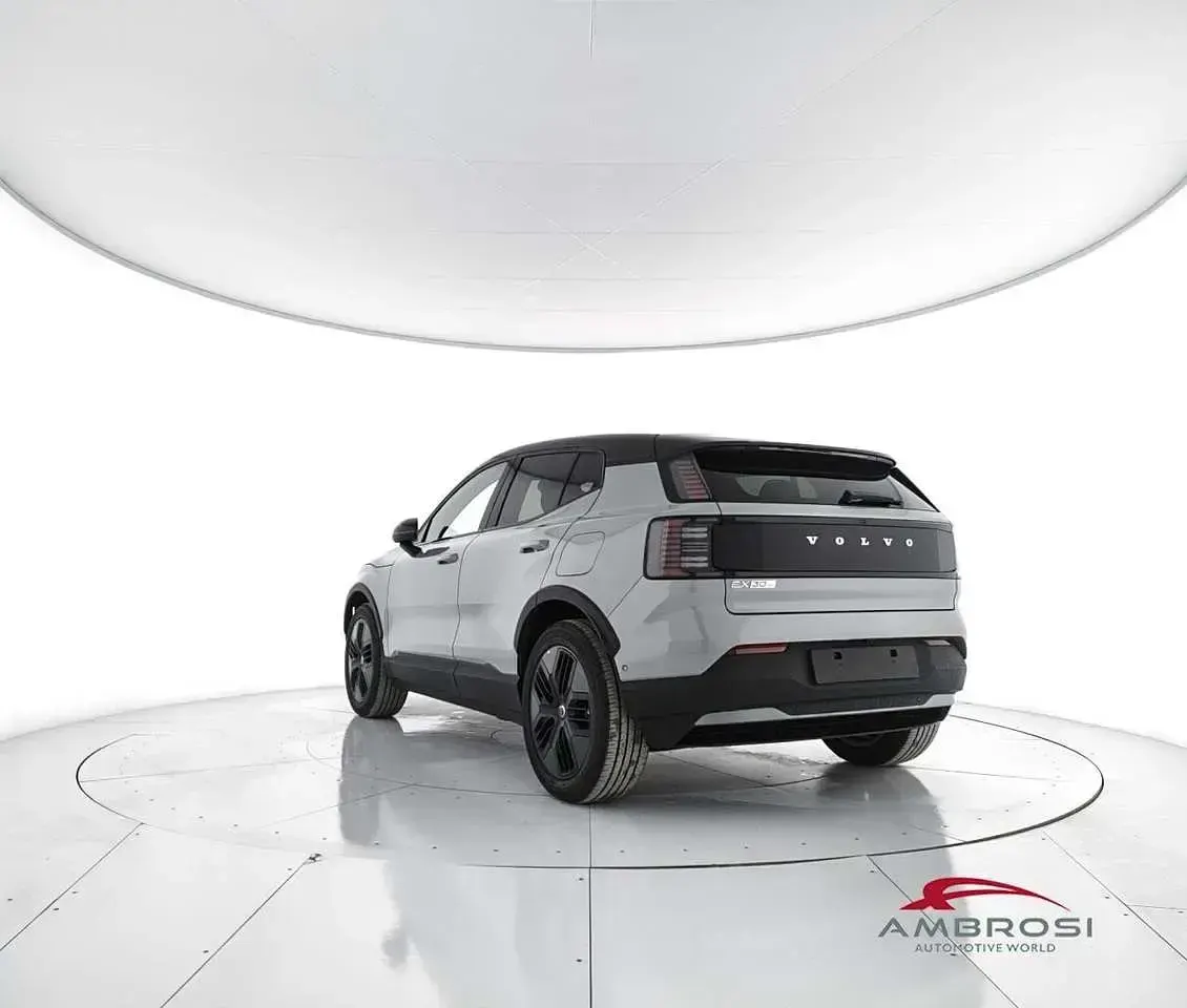 Nuova Volvo EX30 CC Performance 314 kW (428 CV) 2025 Vapour grey SUV