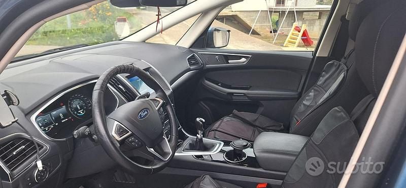 Usata Ford S-MAX S 190 CV (139 kW) 2022 Blu Monovolume