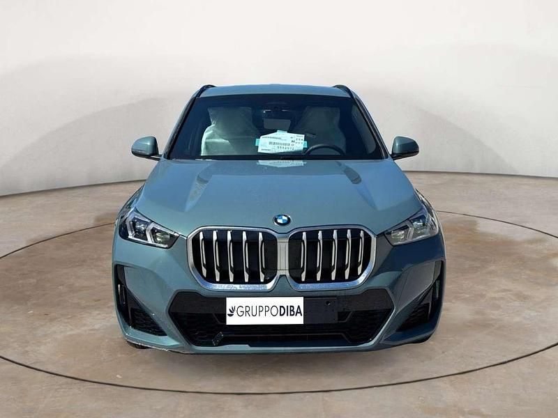 Nuova BMW X1 163 CV (119 kW) 2026 Verde SUV