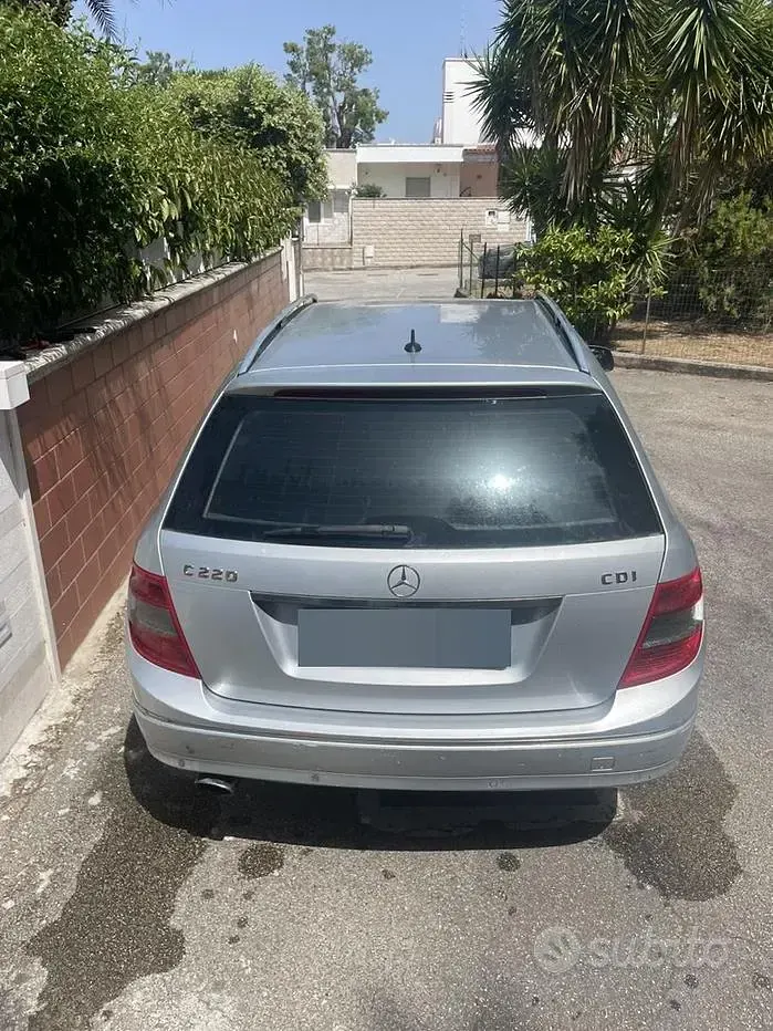 Usata Mercedes C220 Avantgarde 170 CV (125 kW) 2009 Grigio Station wagon