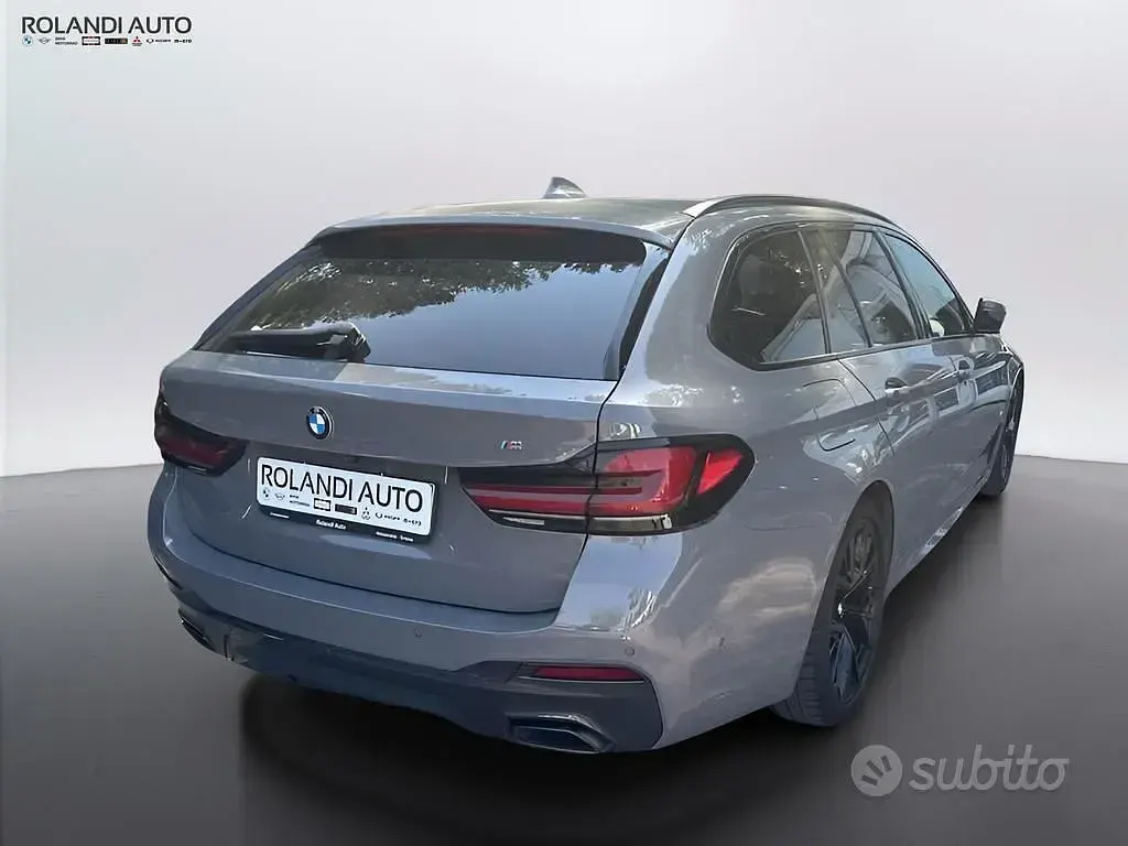 Usata BMW 530 M Sport 249 CV (183 kW) 2022 Grigio Station wagon