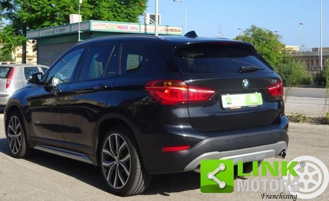 Usata BMW X1 Efficient Dynamics 190 CV (139 kW) 2016 Nero SUV