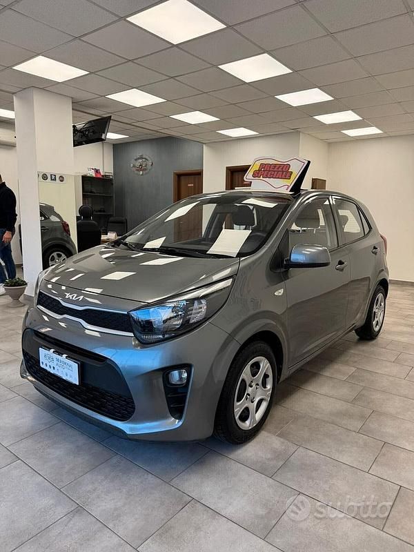 Usata Kia Picanto Style 67 CV (49 kW) 2022 Grigio Utilitaria