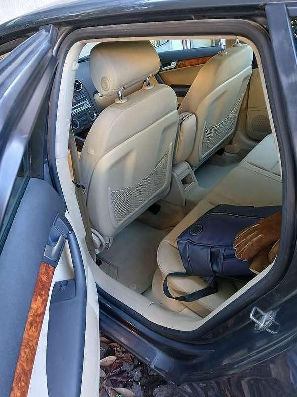 Usata Audi A3 Ambiente 140 CV (102 kW) 2005 Grigio Utilitaria