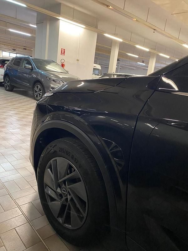 Usata Nissan Qashqai Acenta 140 CV (102 kW) 2023 Nero SUV