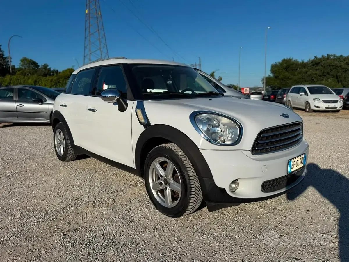 Usata Mini Countryman 98 CV (72 kW) 2010 Bianco SUV