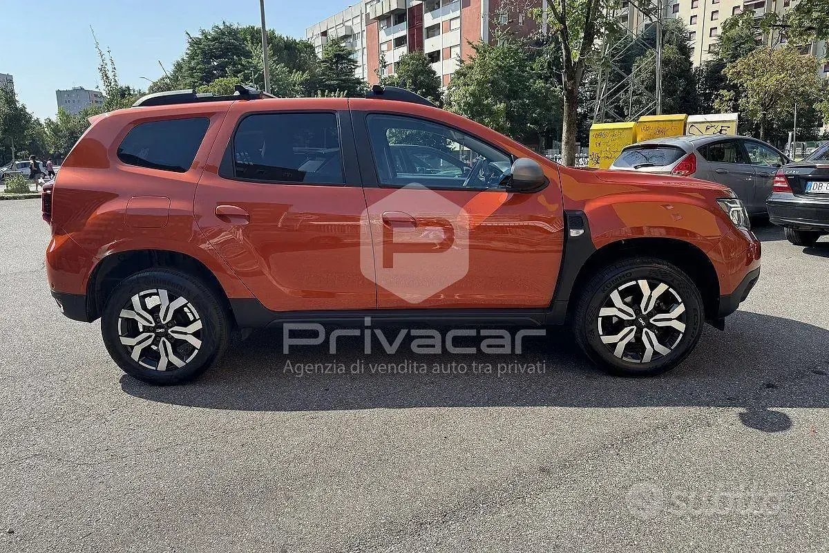Usata Dacia Duster Journey 101 CV (74 kW) 2023 Arancione SUV