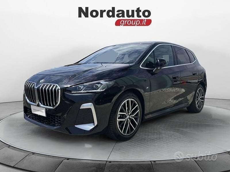 Grigio Usata 2022 BMW 223 Active Tourer M Sport Monovolume | 31.000 € - Immagine 1/3