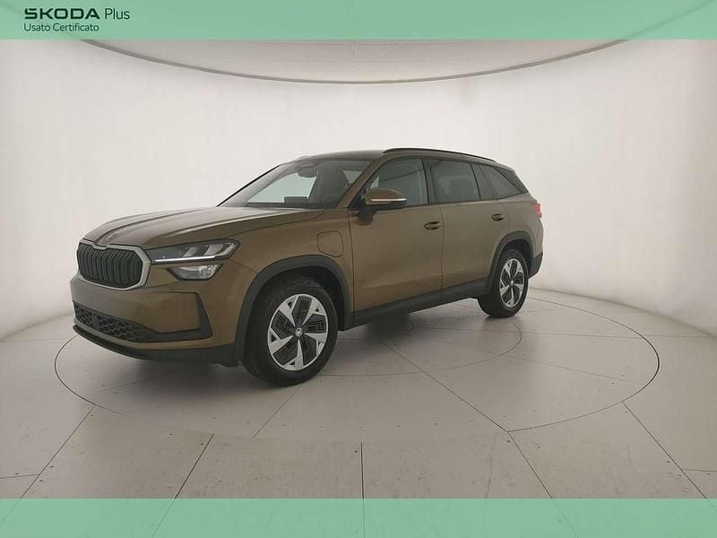 Bronx gold metallizzato Usata 2025 Skoda Kodiaq Executive SUV | 38.400 € - Immagine 1/4