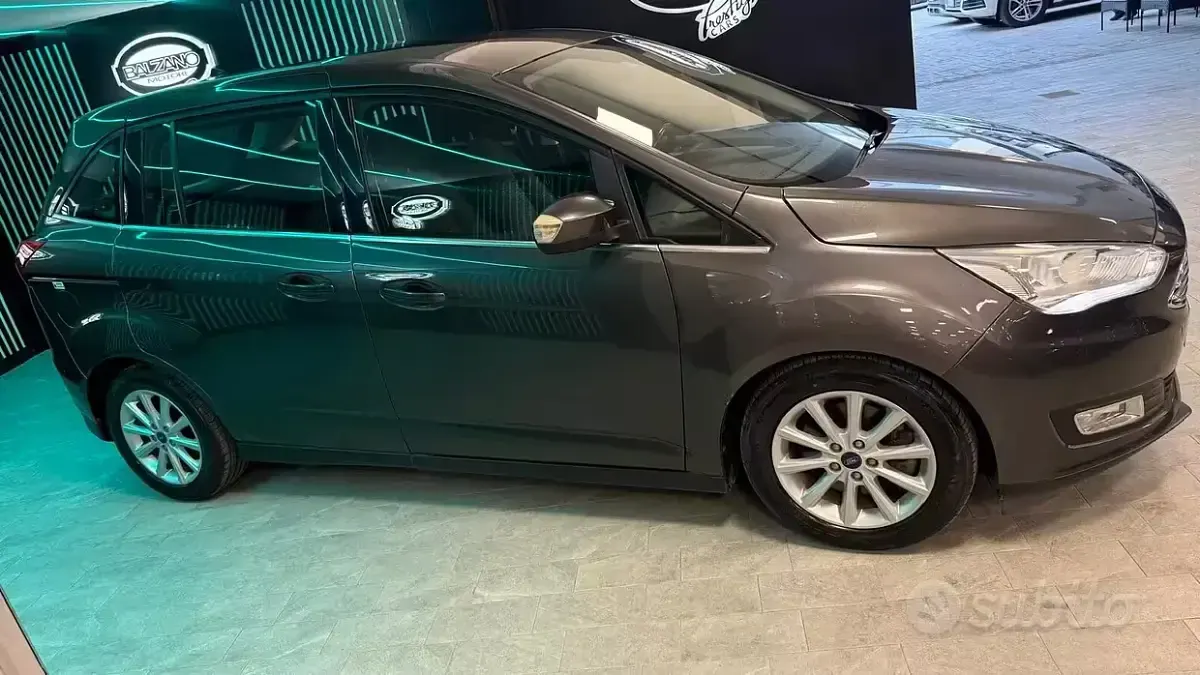 Usata Ford C-MAX Titanium 120 CV (88 kW) 2016 Grigio Monovolume