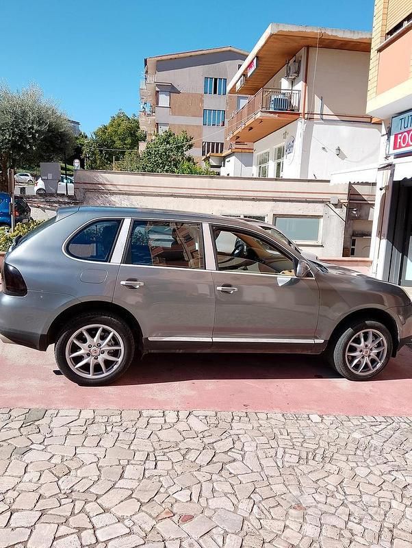 Usata Porsche Cayenne 2004 Grigio SUV