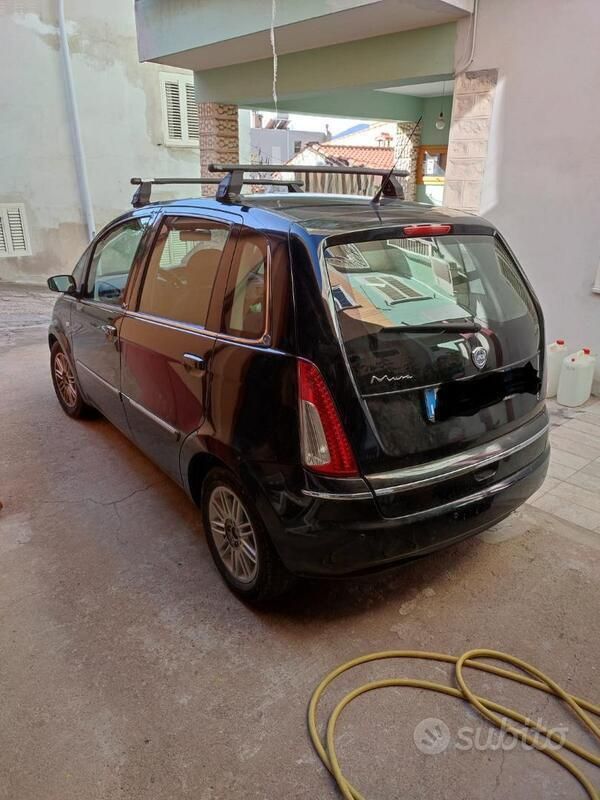 Usata Lancia Musa 77 CV (56 kW) 2009 Nero Monovolume