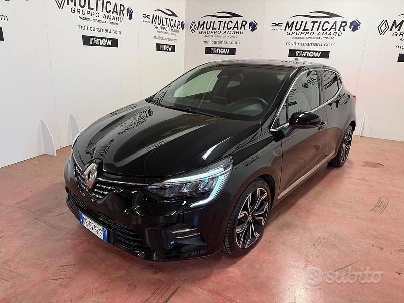 Nero Usata 2023 Renault Clio V Techno Tre volumi | 15.900 € (Buon prezzo) - Immagine 1/4