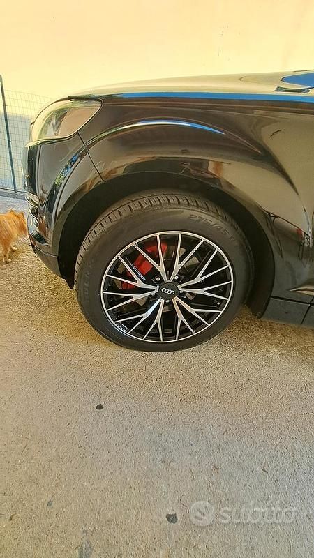 Usata Audi Q7 240 CV (176 kW) 2006 Nero SUV