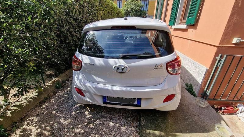 Usata Hyundai i10 Edition 67 CV (49 kW) 2016 Utilitaria