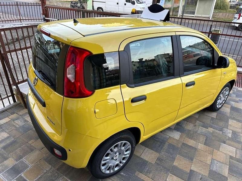Nuova Fiat Panda Pop 69 CV (50 kW) 2025 Giallo Berlina