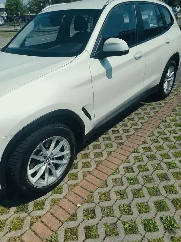 Usata BMW X3 Advantage 150 CV (110 kW) 2021 Bianco SUV
