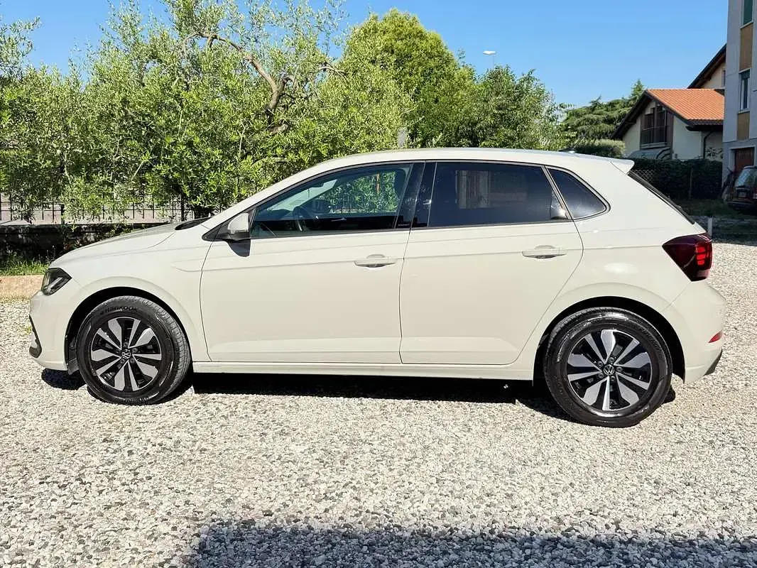 Usata VW Polo Edition 95 CV (69 kW) 2024 Beige Utilitaria