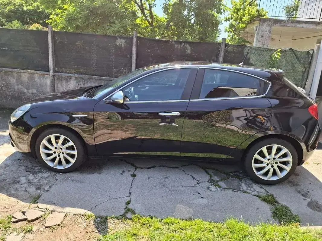Usata Alfa Romeo Giulietta Super 120 CV (88 kW) 2017 Utilitaria