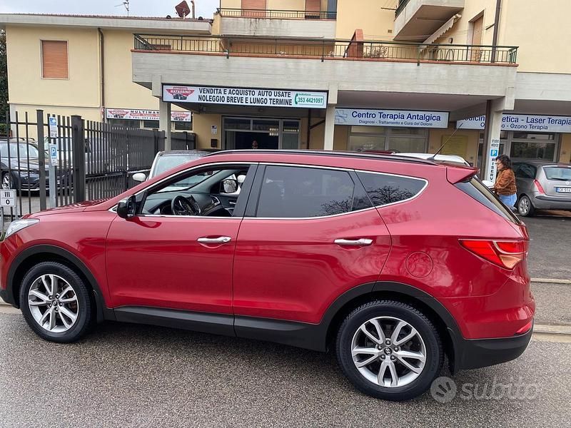 Usata Hyundai Santa Fe Comfort 150 CV (110 kW) 2014 Rosso SUV