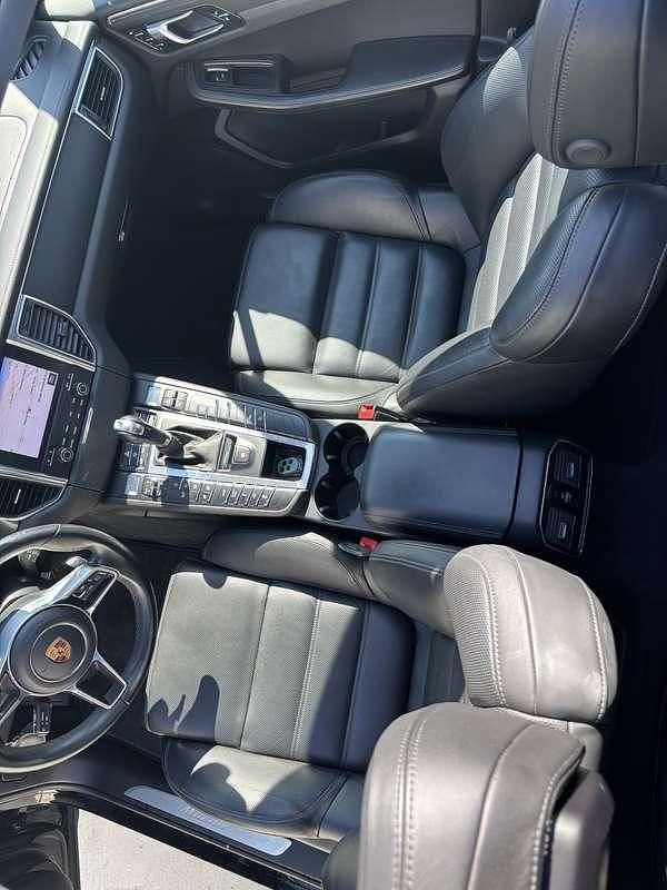 Usata Porsche Macan 252 CV (185 kW) 2018 Nero SUV