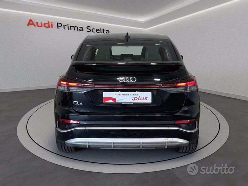 Usata Audi Q4 Sportback e-tron S-Line 150 kW (204 CV) 2023 Nero perla SUV