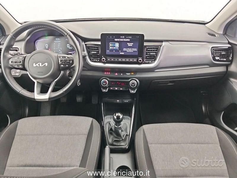 Usata Kia Stonic Style 77 CV (56 kW) 2025 Grigio SUV