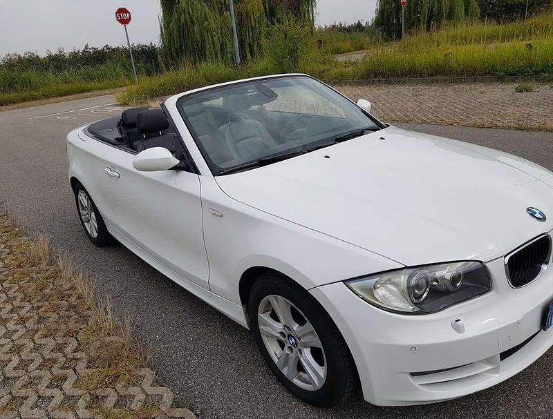 Usata BMW 120 Cabriolet 177 CV (130 kW) 2009 Cabrio