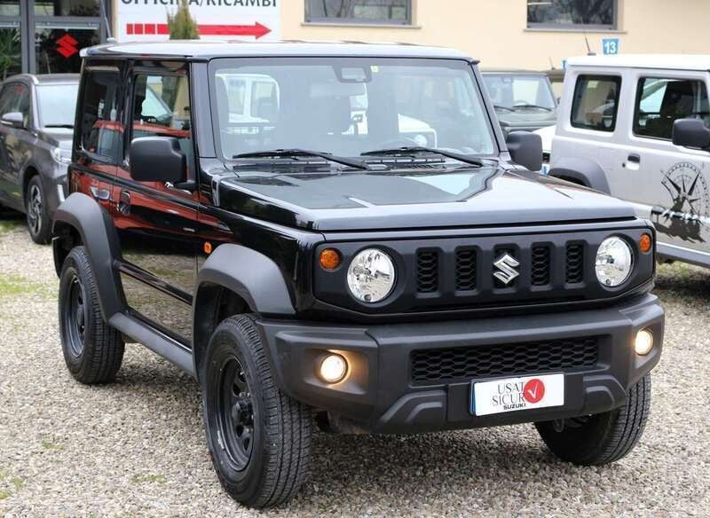 Nero colorado Usata 2022 Suzuki Jimny SUV | 26.500 € (Ottimo prezzo) - Immagine 1/4