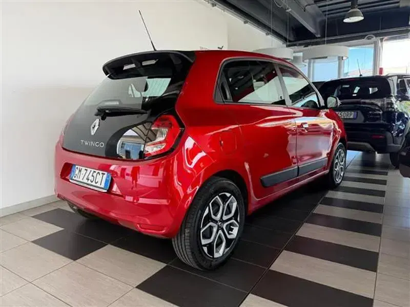 Usata Renault Twingo Equilibre 65 CV (47 kW) 2023 Rosso Utilitaria