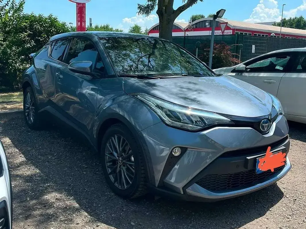 Usata Toyota C-HR Trend 98 CV (72 kW) 2023 Blu/azzurro SUV
