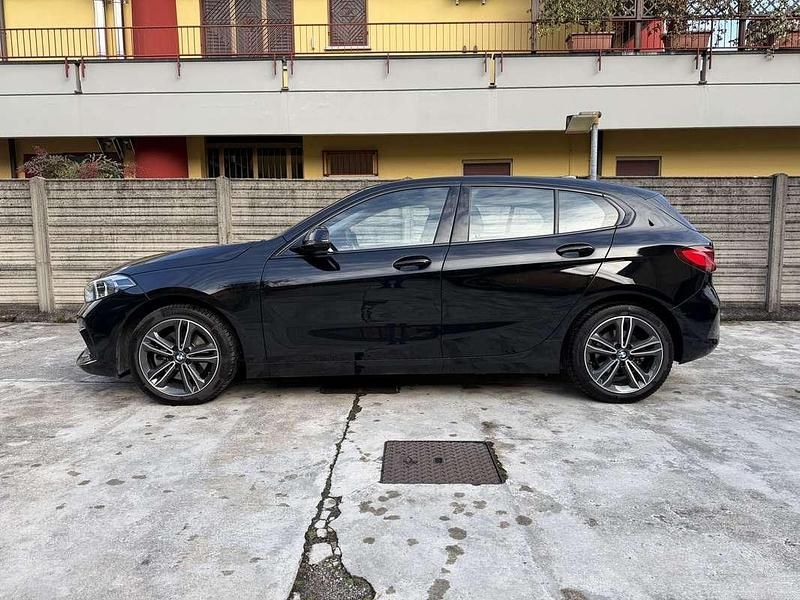 Usata BMW 118 Sport Line 136 CV (100 kW) 2021 Utilitaria